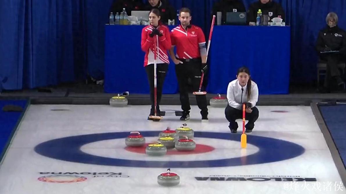 冬奥冰壶混双资格赛：中国队以7-4战胜丹麦队 豪取四连胜